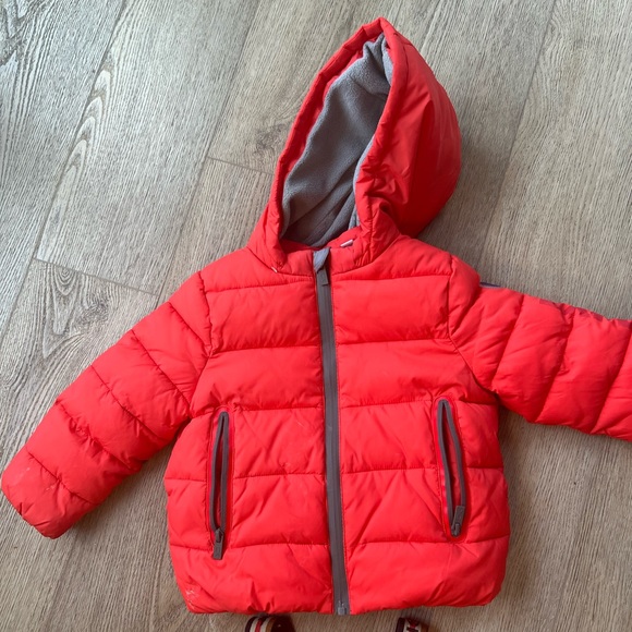 Kids winter jacket and pants pick up only college/Spadina Toronto - Picture 2 of 6